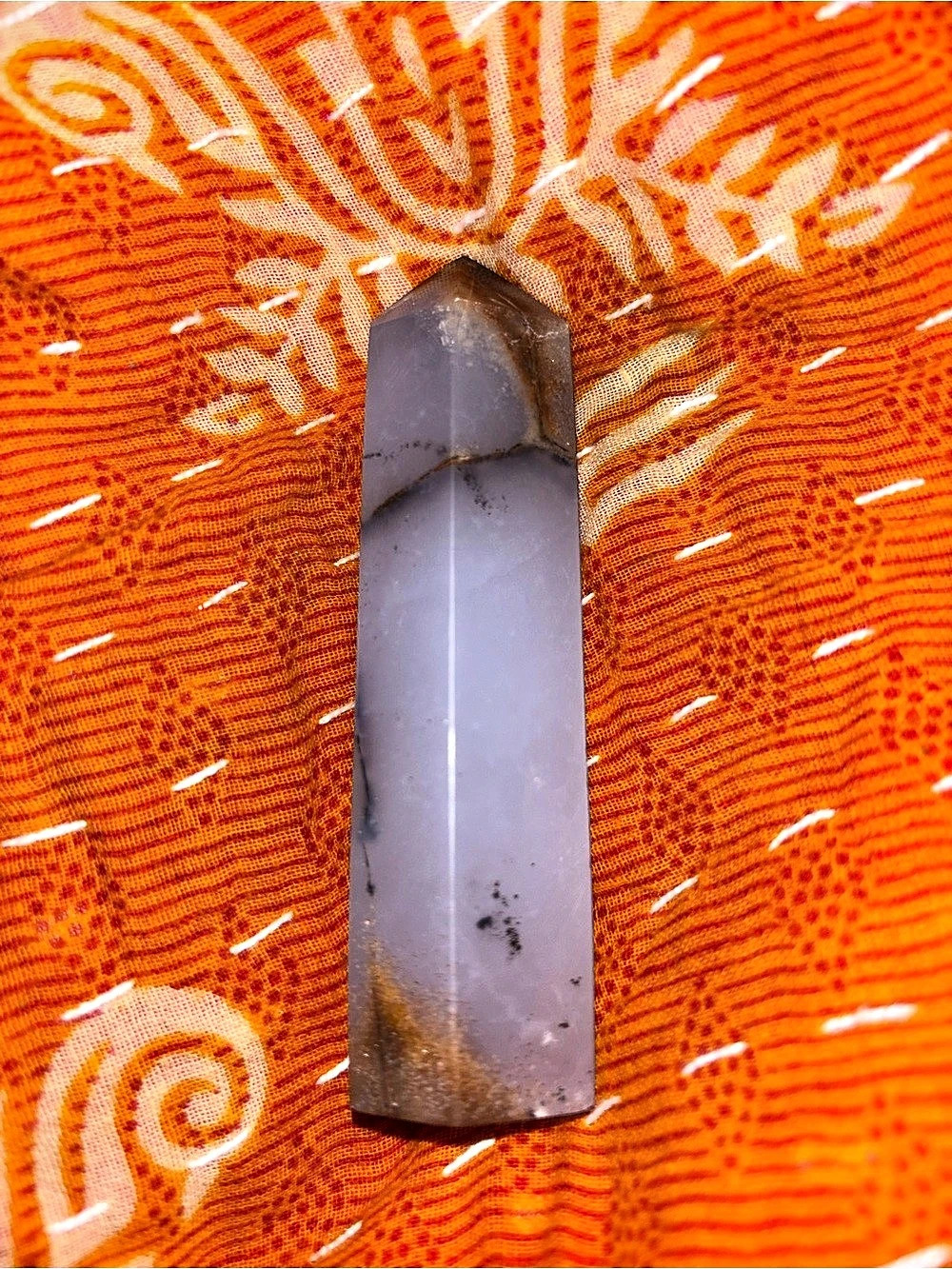 Natural Crystal Point Gray & Brown - Picture 2 of 4